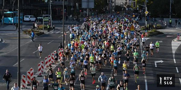 Botolin in Lukan ubranila naslova na 10 km 30. Ljubljanskega maratona, Botolin s slovenskim rekordom
